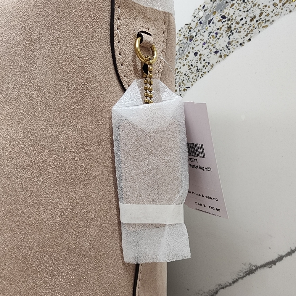 Coach Kisslock Bleecker Bucket Bag in Pink Nuage Suede NWT - Picture 13 of 14